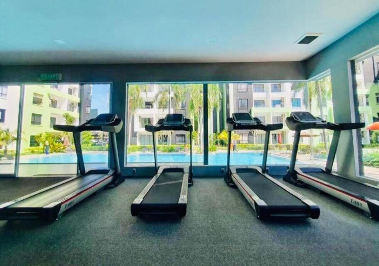 Ipoh Waterpark Manhattan Premium Suites By Iwh Suites Bagian luar foto